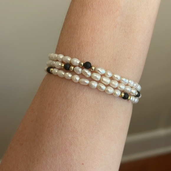 Vintage Fresh Water Pearl Memory Wire Bracelet 3 Strand - Picture 7 of 15